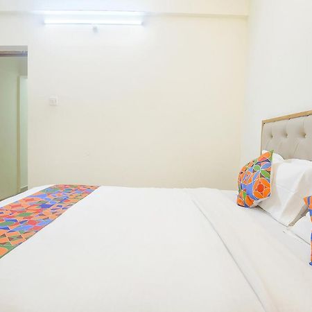 Fabexpress De Classio With Pool - Nr Candolim Beach Hotel Ngoại thất bức ảnh